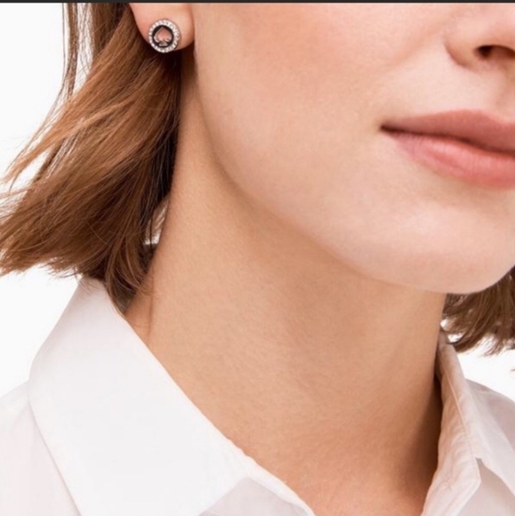 Kate Spade ♠️ Studs - Picture 1 of 2